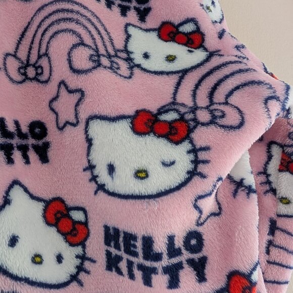 Hello Kitty Pink Cozy Plush Long Sleeve Fleece Pajama Top Crew Neck Rainbows M - Picture 10 of 11